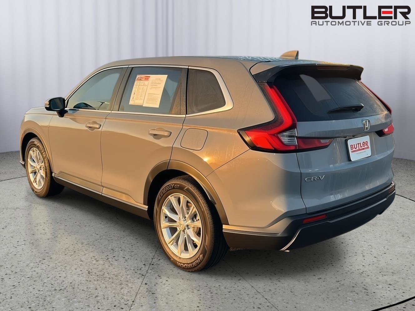 Used 2024 Honda CR-V EX image 4