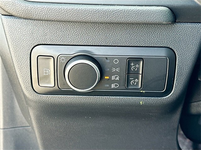 Used 2025 Ford Escape ST-Line w/ Equipment Group 301A image 10