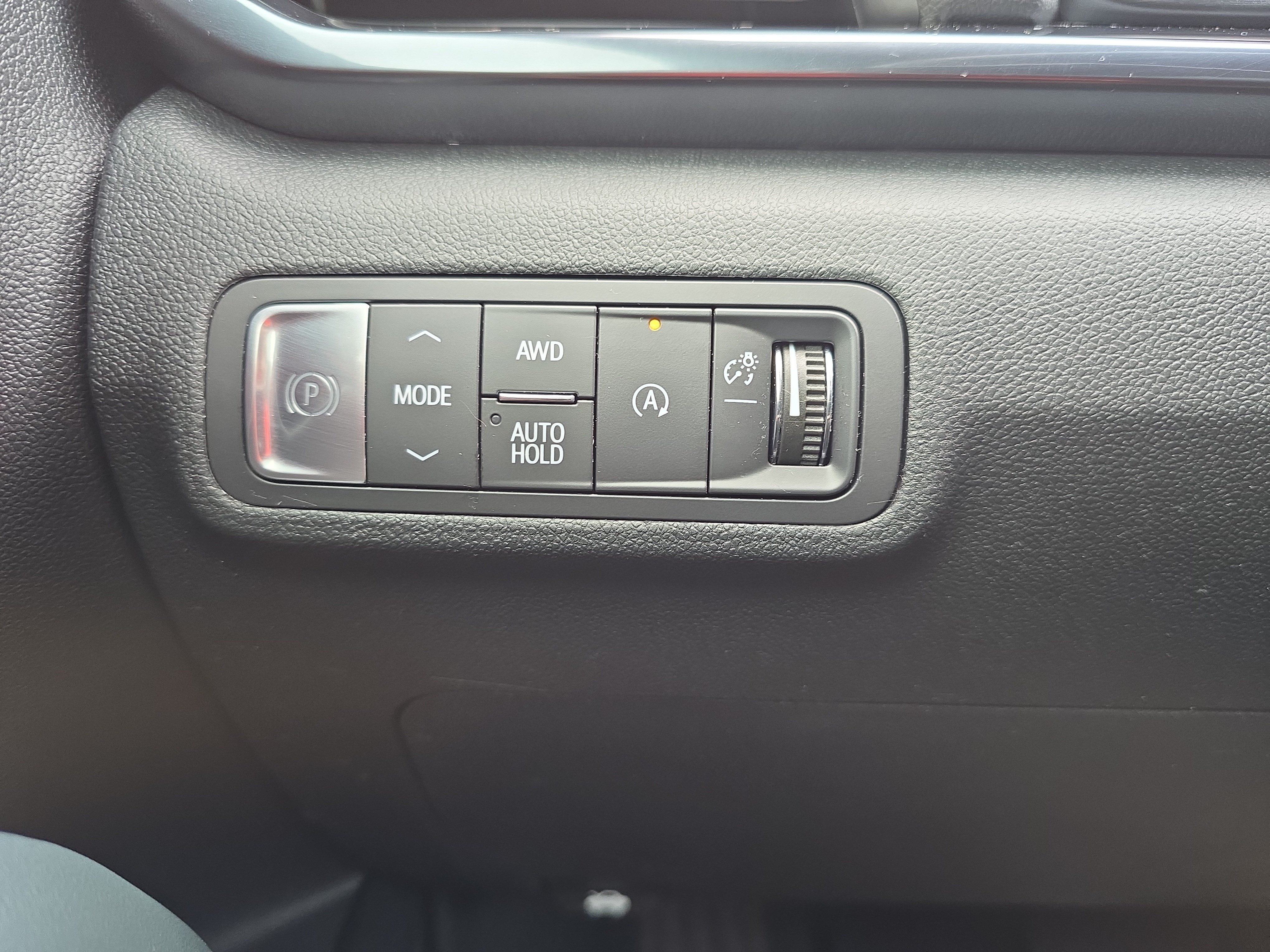 Used 2026 GMC Terrain AT4 w/ Convenience Package III AWD/4WD image 25