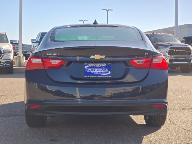 Used 2017 Chevrolet Malibu LT FWD image 21