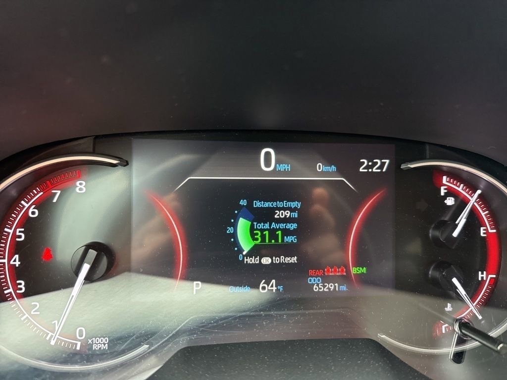 Used 2023 Toyota RAV4 XLE FWD image 29
