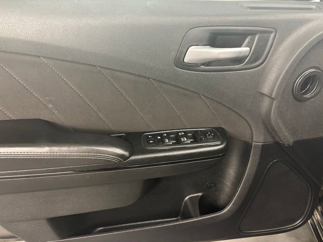 Used 2023 Dodge Charger SXT w/ Blacktop Package image 30