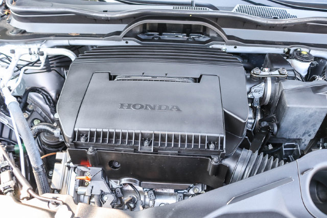 Certified 2025 Honda Pilot Touring image 29