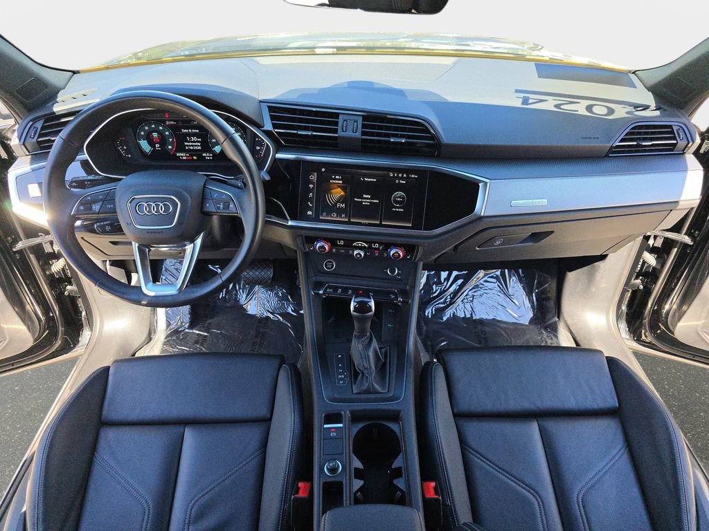 Certified 2024 Audi Q3 2.0T Premium Plus image 9