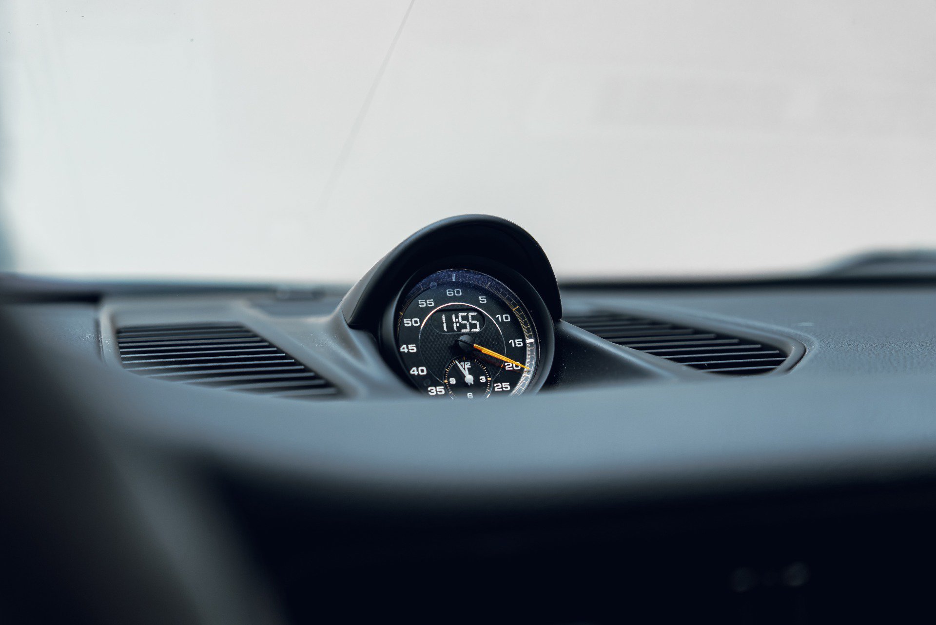 Used 2019 Porsche 911 GT3 RS RWD image 45