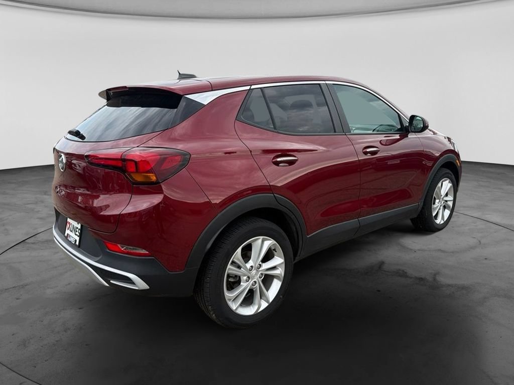 Used 2023 Buick Encore GX Preferred w/ Cold Weather Comfort Package FWD image 7