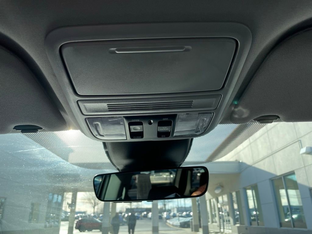 Certified 2024 Honda Odyssey EX-L image 16