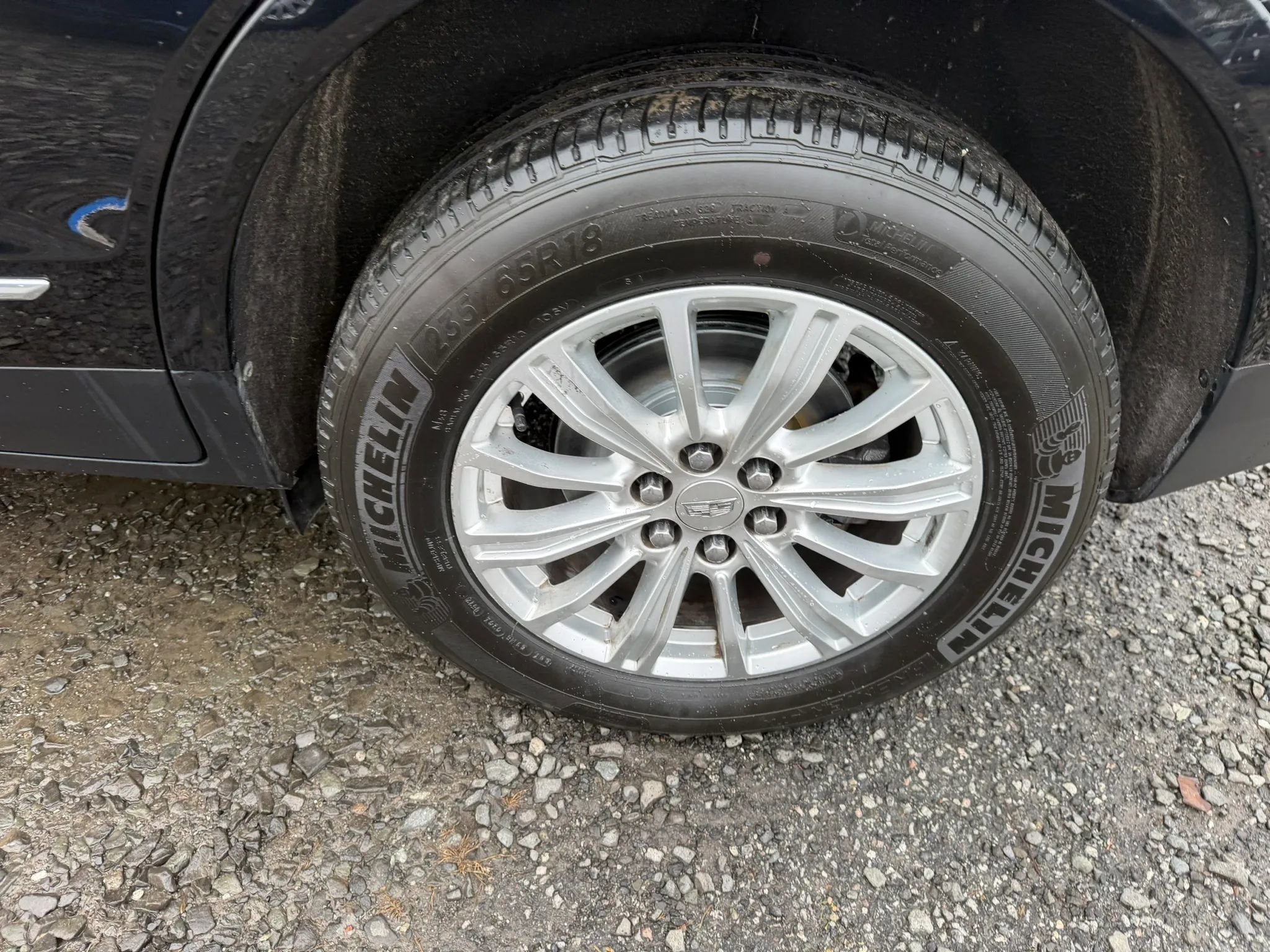 Used 2018 Cadillac XT5 AWD image 9