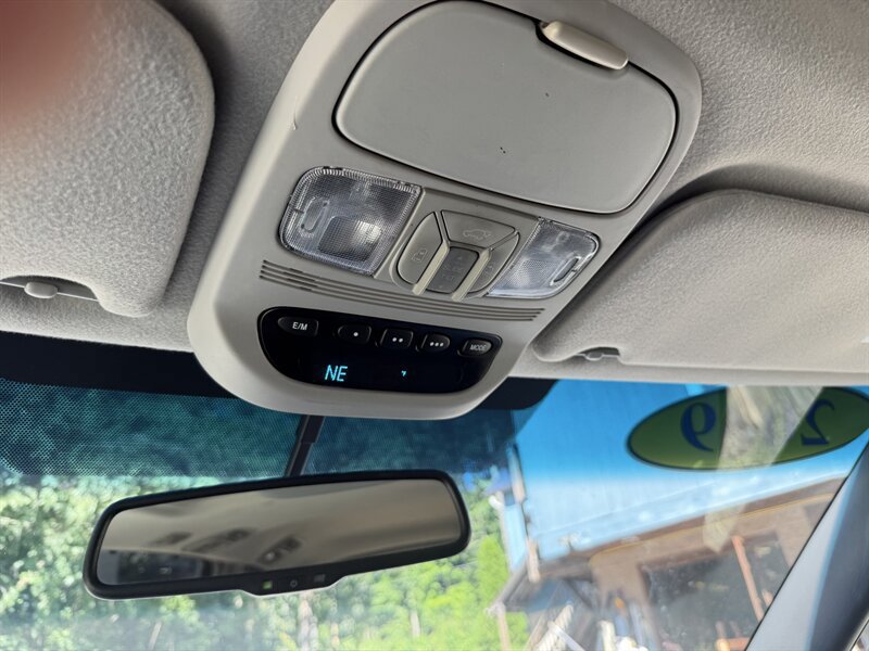 Used 2009 Toyota Sienna AWD image 37