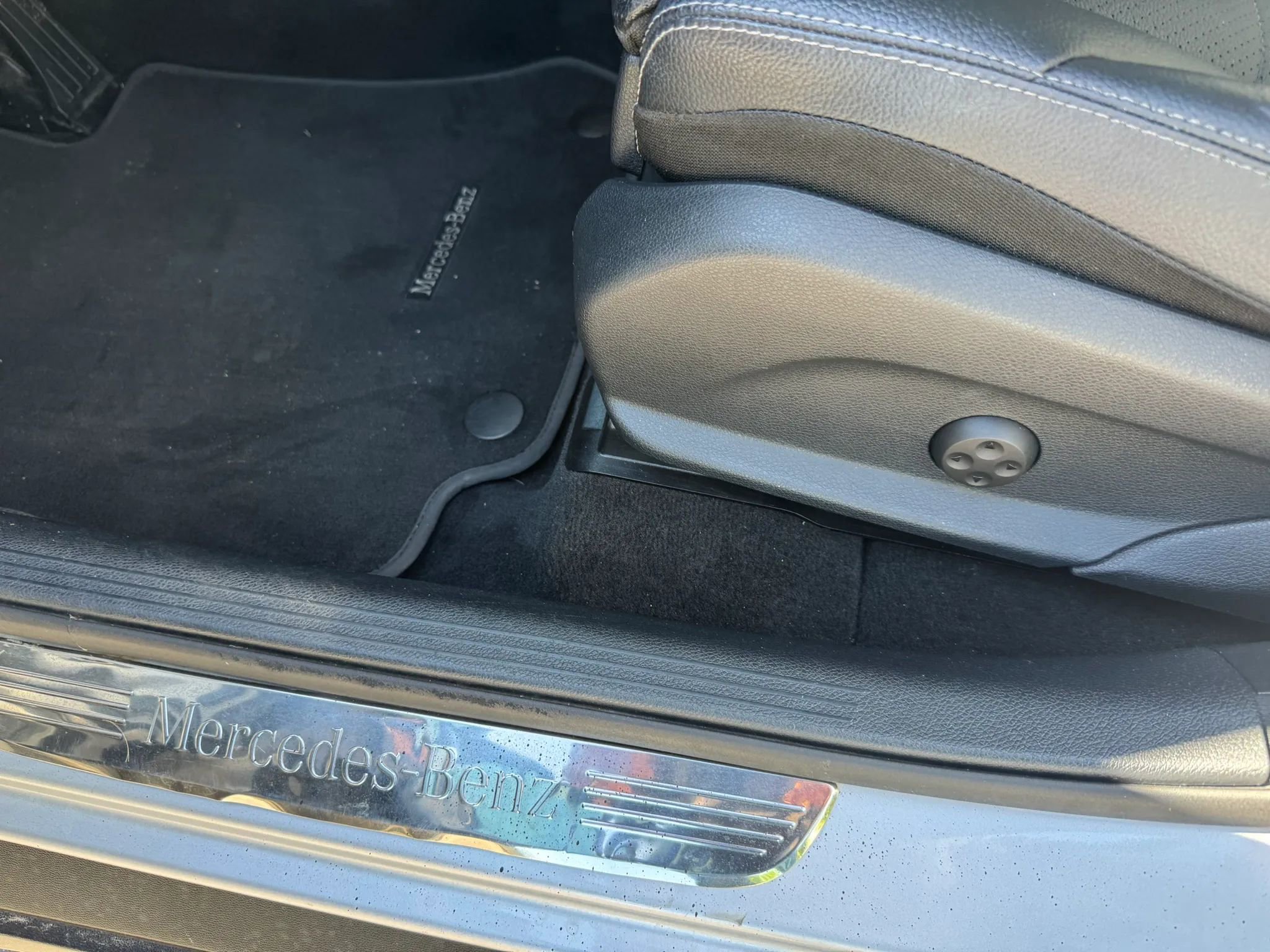Used 2020 Mercedes-Benz GLC 300 image 20
