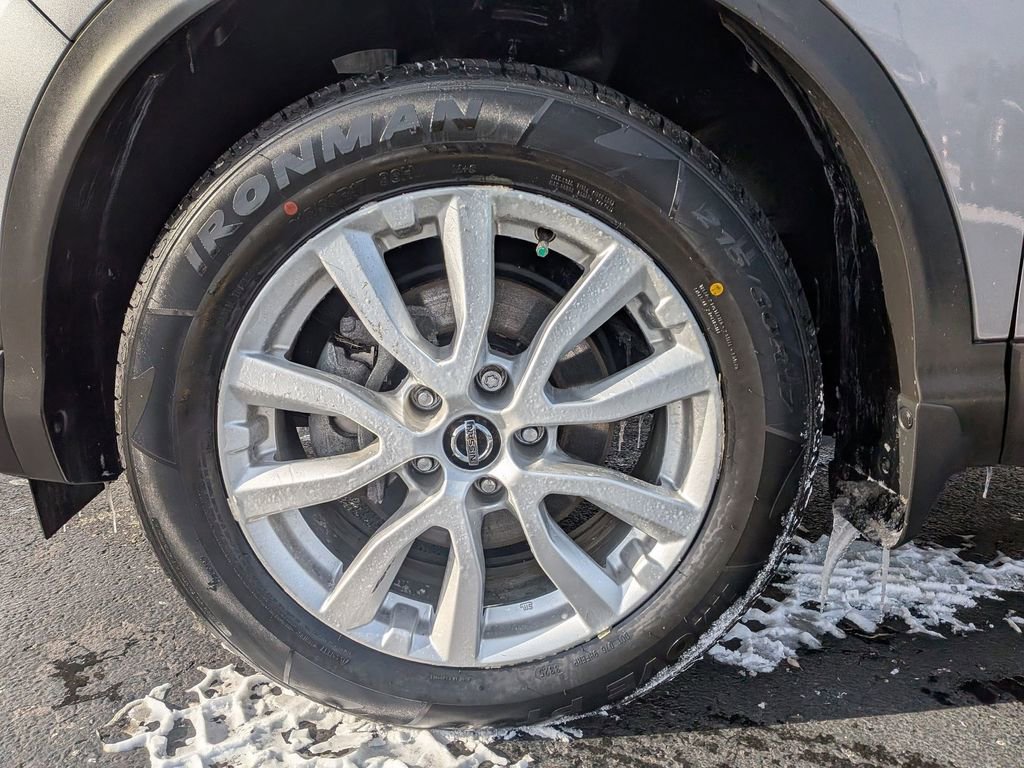 Used 2022 Nissan Rogue Sport SV w/ Technology Package image 25