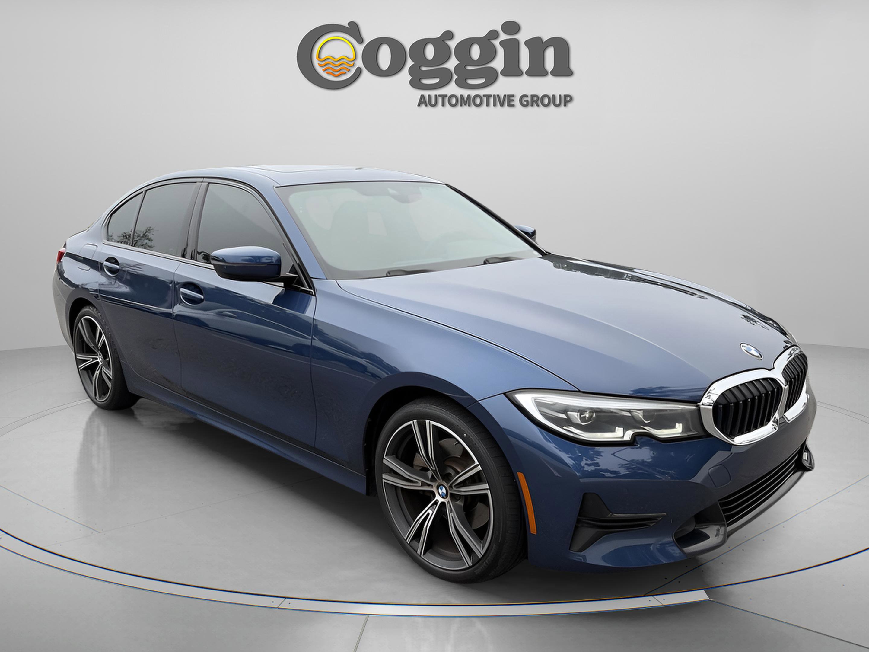 Used 2022 BMW 330i Sedan w/ Driving Assistance Package image 7