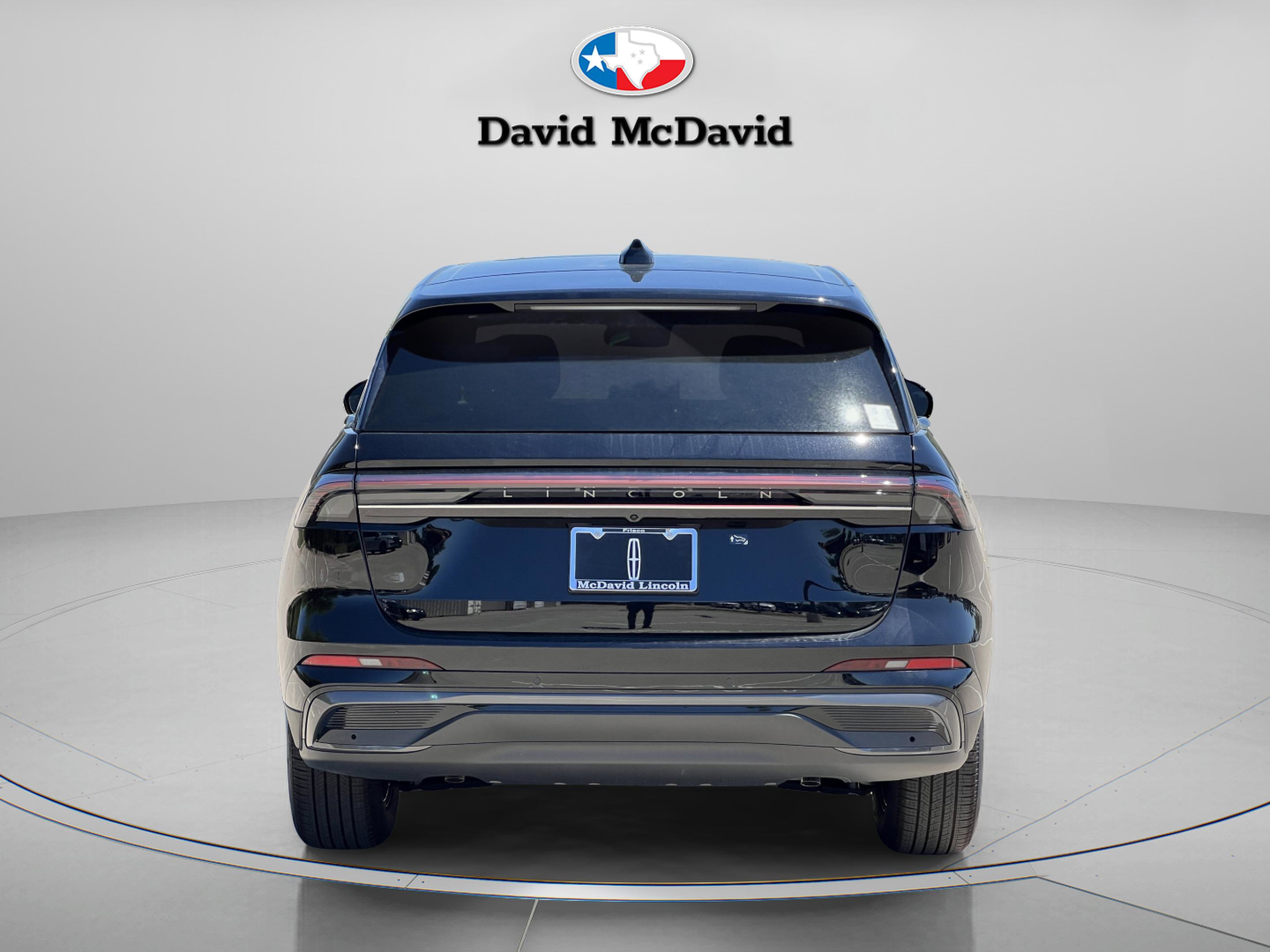 New 2025 Lincoln Nautilus Premier w/ Equipment Group 102A image 6