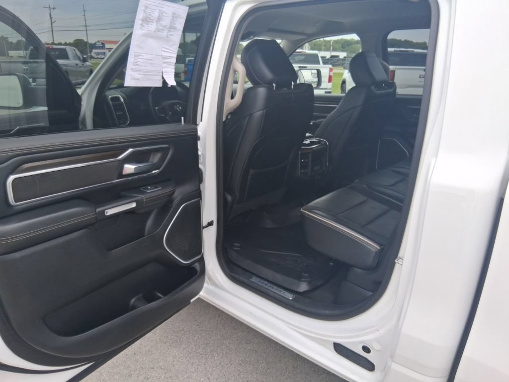Used 2022 RAM 1500 Laramie AWD/4WD image 22