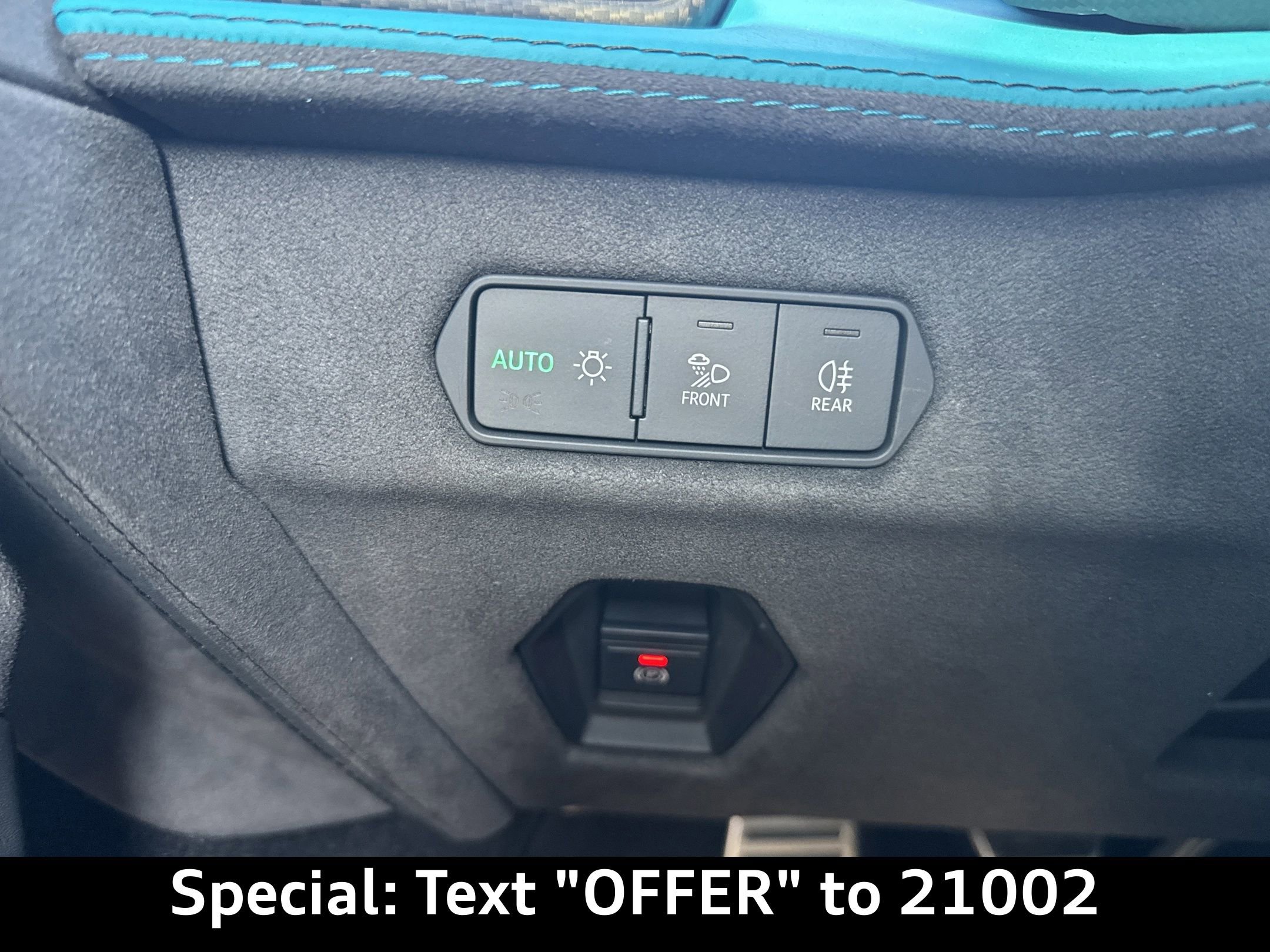 Used 2024 Lamborghini Revuelto image 28