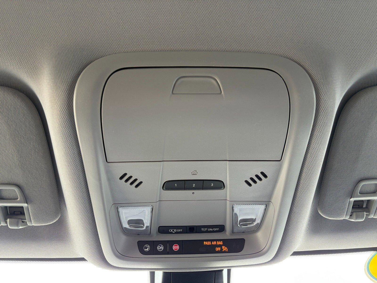 Used 2023 Chevrolet Blazer LT image 16