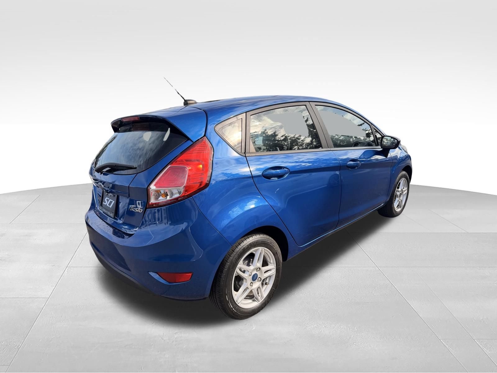 Used 2019 Ford Fiesta SE FWD image 4