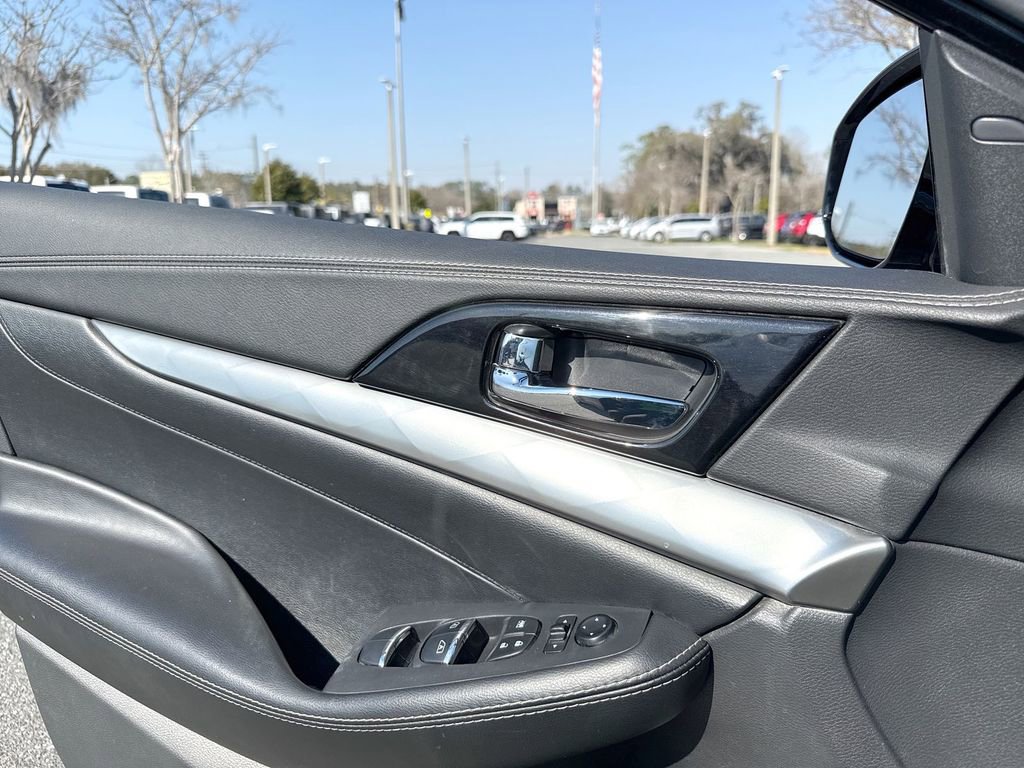 Used 2021 Nissan Maxima 3.5 SV w/ Floor Mat Group image 9