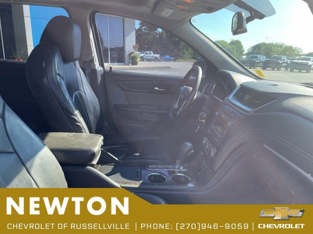 Used 2015 Chevrolet Traverse LT AWD/4WD image 9