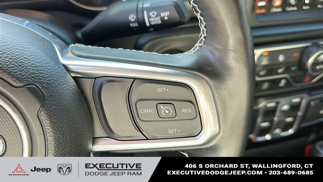 Used 2022 Jeep Wrangler Unlimited Sahara w/ Cold Weather Group AWD/4WD image 12