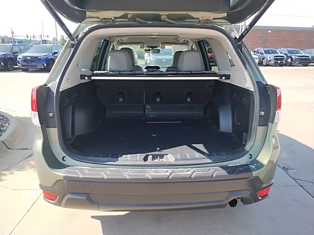 Used 2020 Subaru Forester Limited AWD/4WD image 29