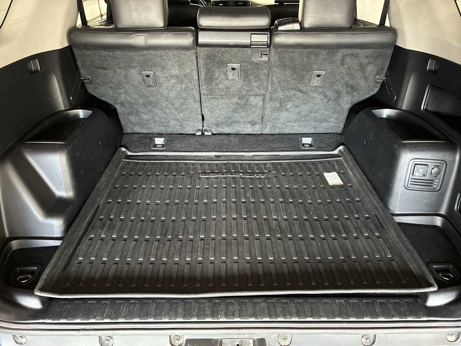 Used 2020 Toyota 4Runner TRD Off-Road Premium image 19