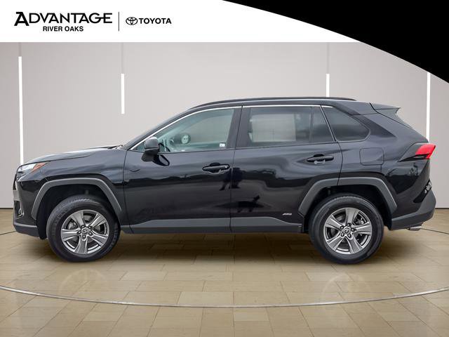 Certified 2024 Toyota RAV4 LE AWD/4WD image 5