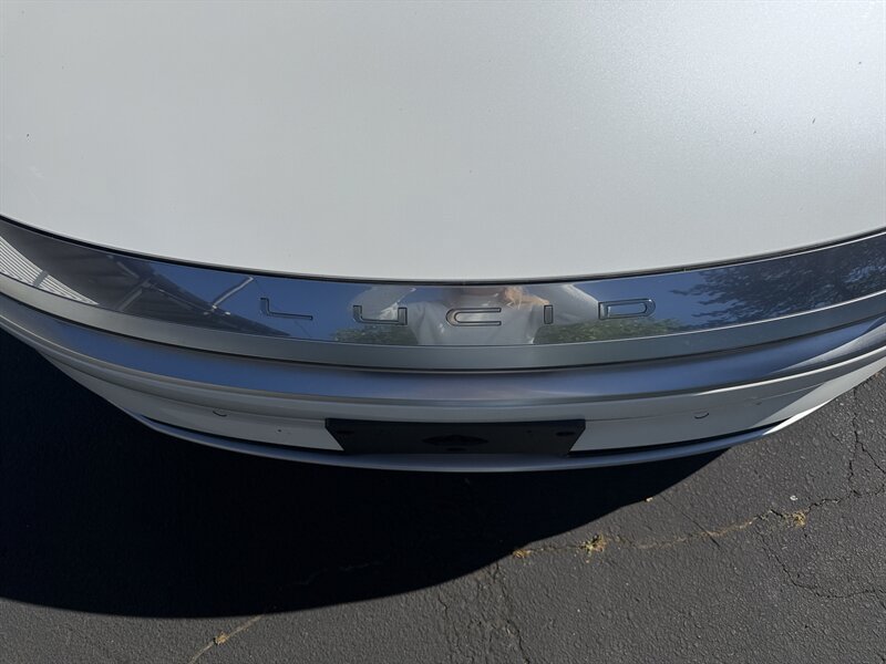 Used 2025 Lucid Air Touring AWD/4WD image 9
