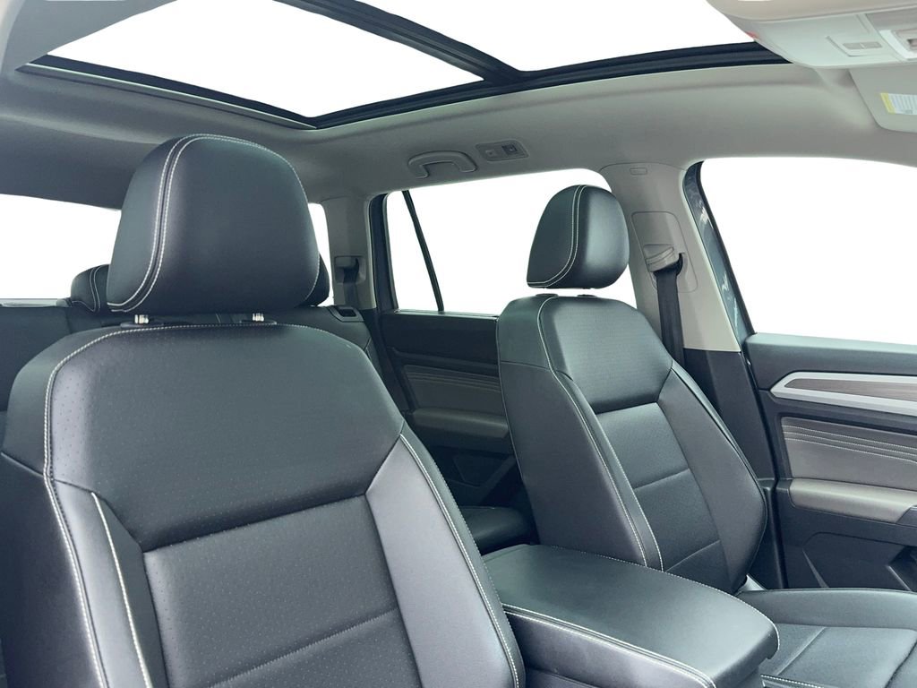 Used 2023 Volkswagen Atlas SEL image 48