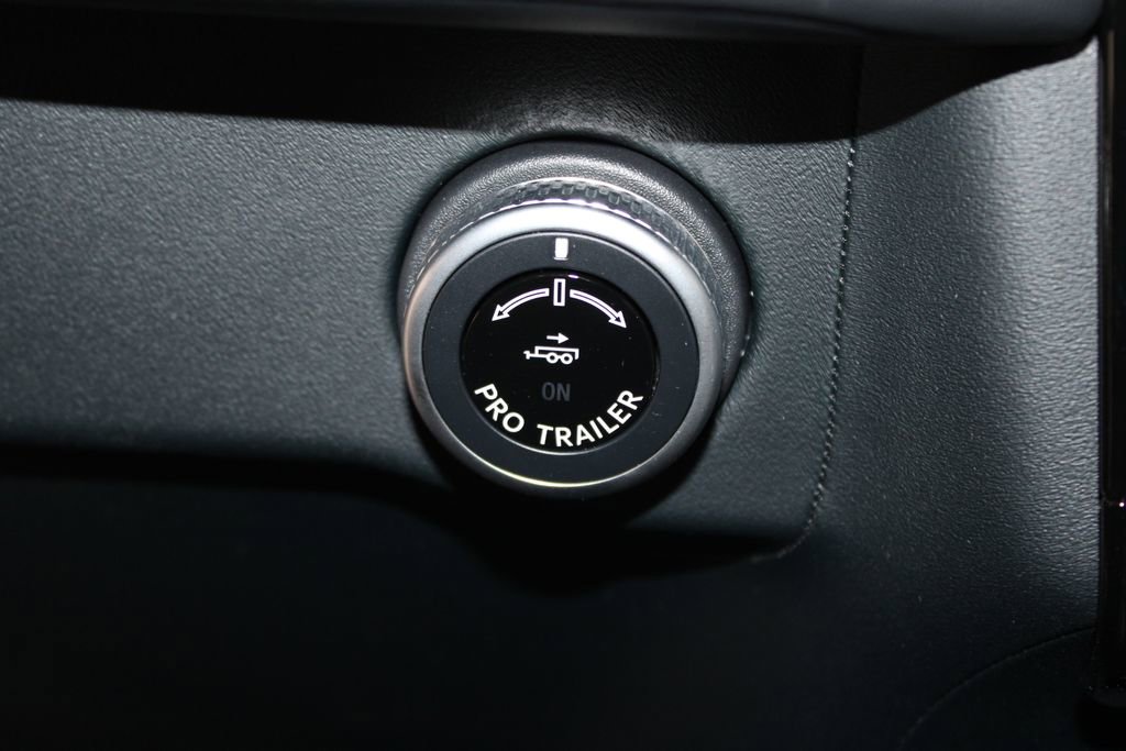 New 2026 Lincoln Navigator L Premier AWD/4WD image 44