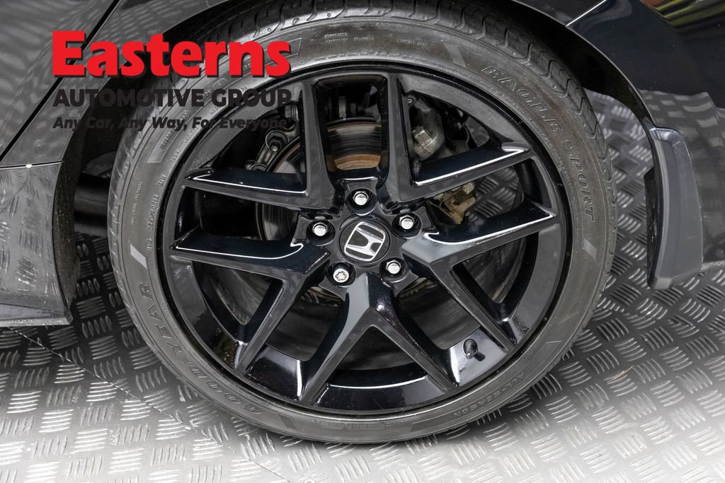 Used 2023 Honda Civic Sport image 8