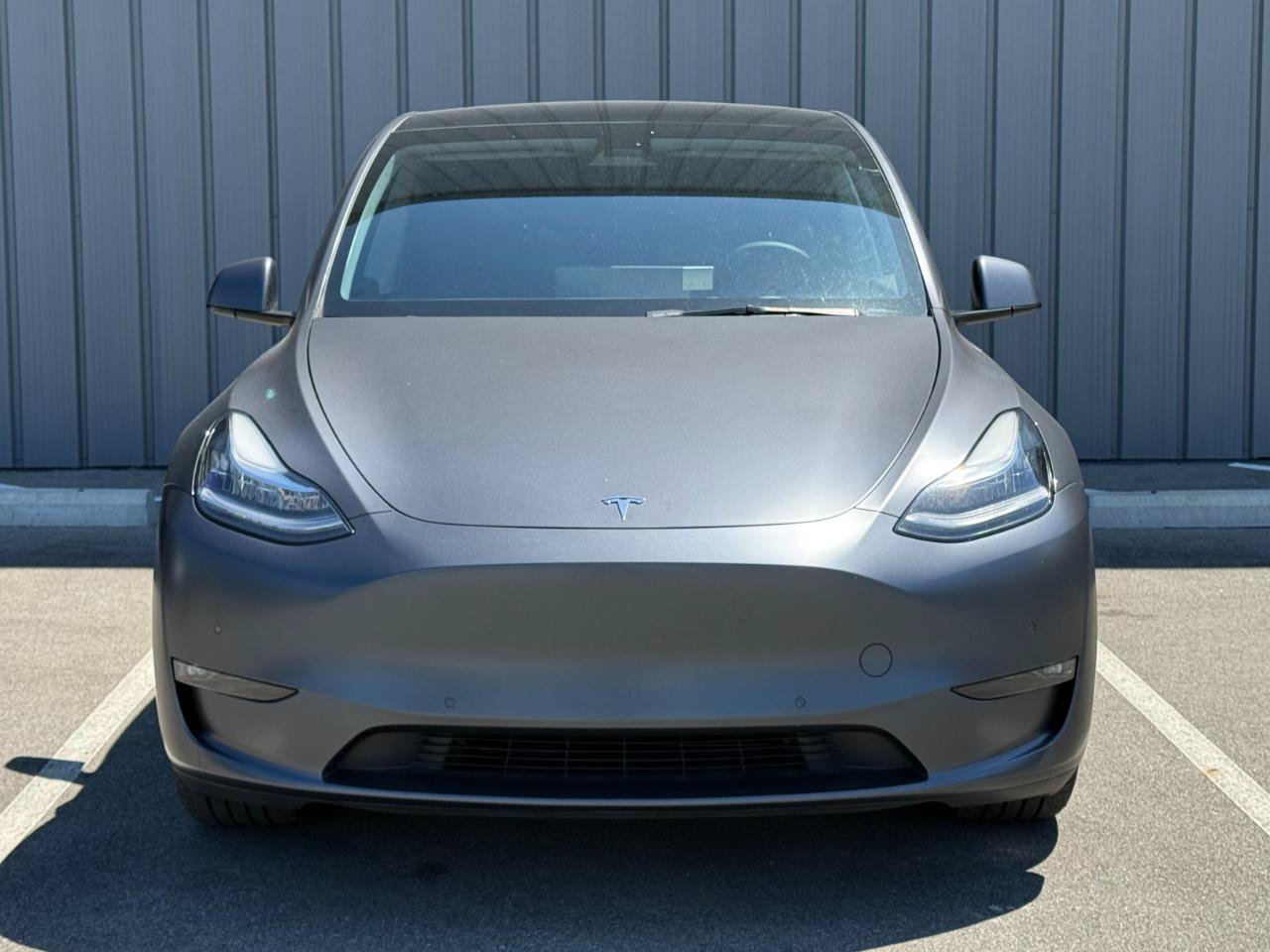 Used 2021 Tesla Model Y Long Range AWD/4WD image 2
