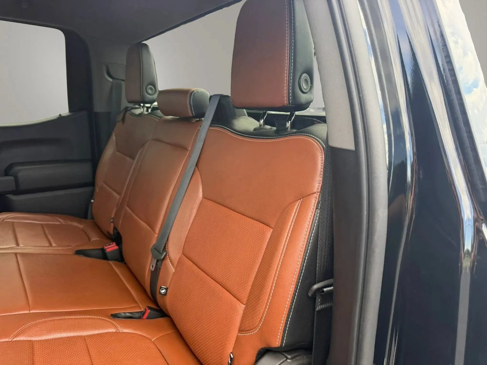 Used 2019 Chevrolet Silverado 1500 LT w/ All-Star Edition AWD/4WD image 34