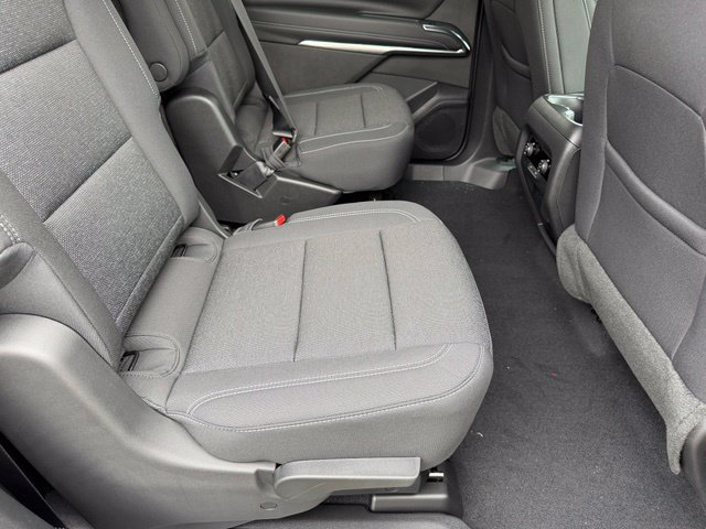 New 2027 Chevrolet Traverse LT w/ Driver Confidence Package FWD image 19