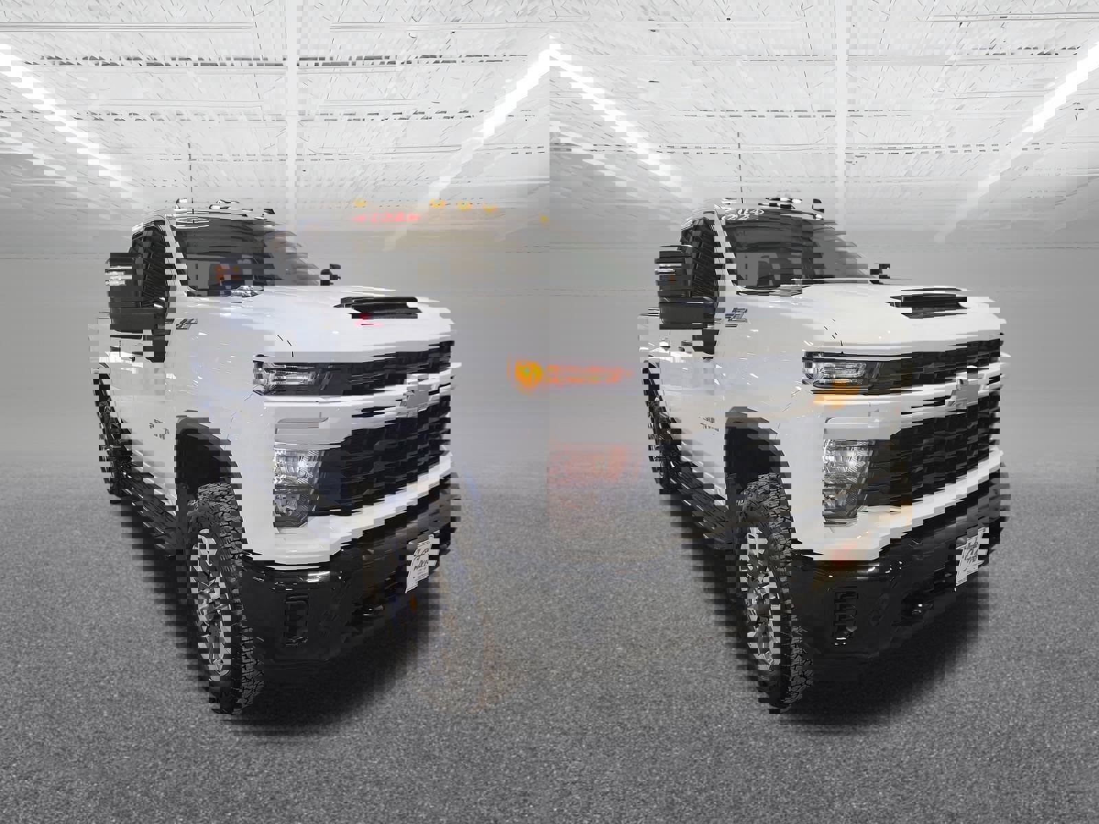 Used 2024 Chevrolet Silverado 2500 Custom w/ Custom Convenience Package image 4