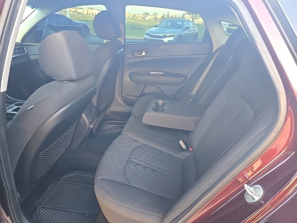 Used 2020 Kia Optima LX FWD image 25