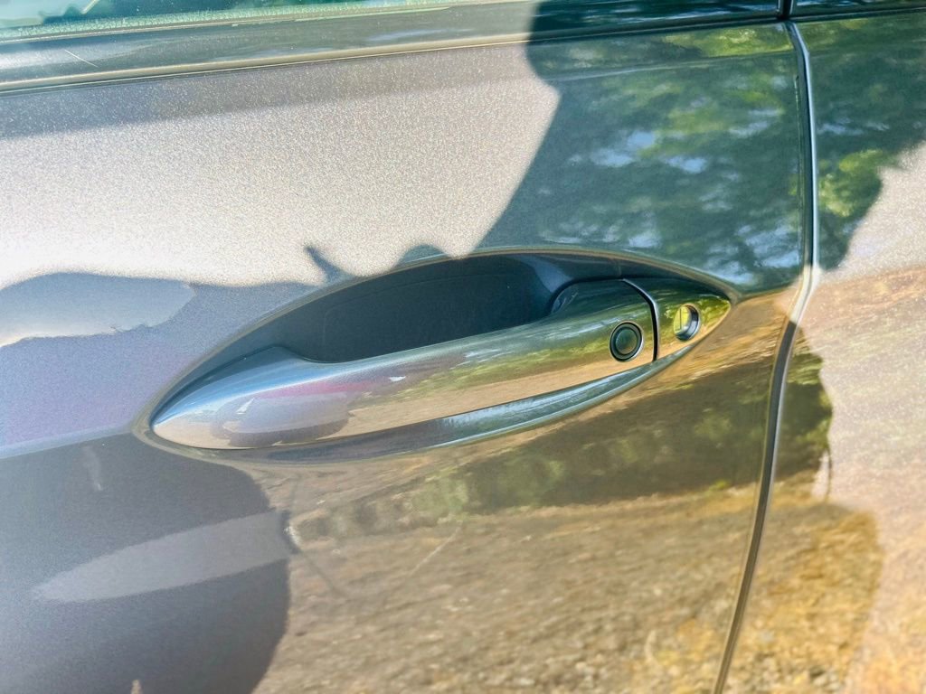 Used 2020 Honda Ridgeline Sport image 14