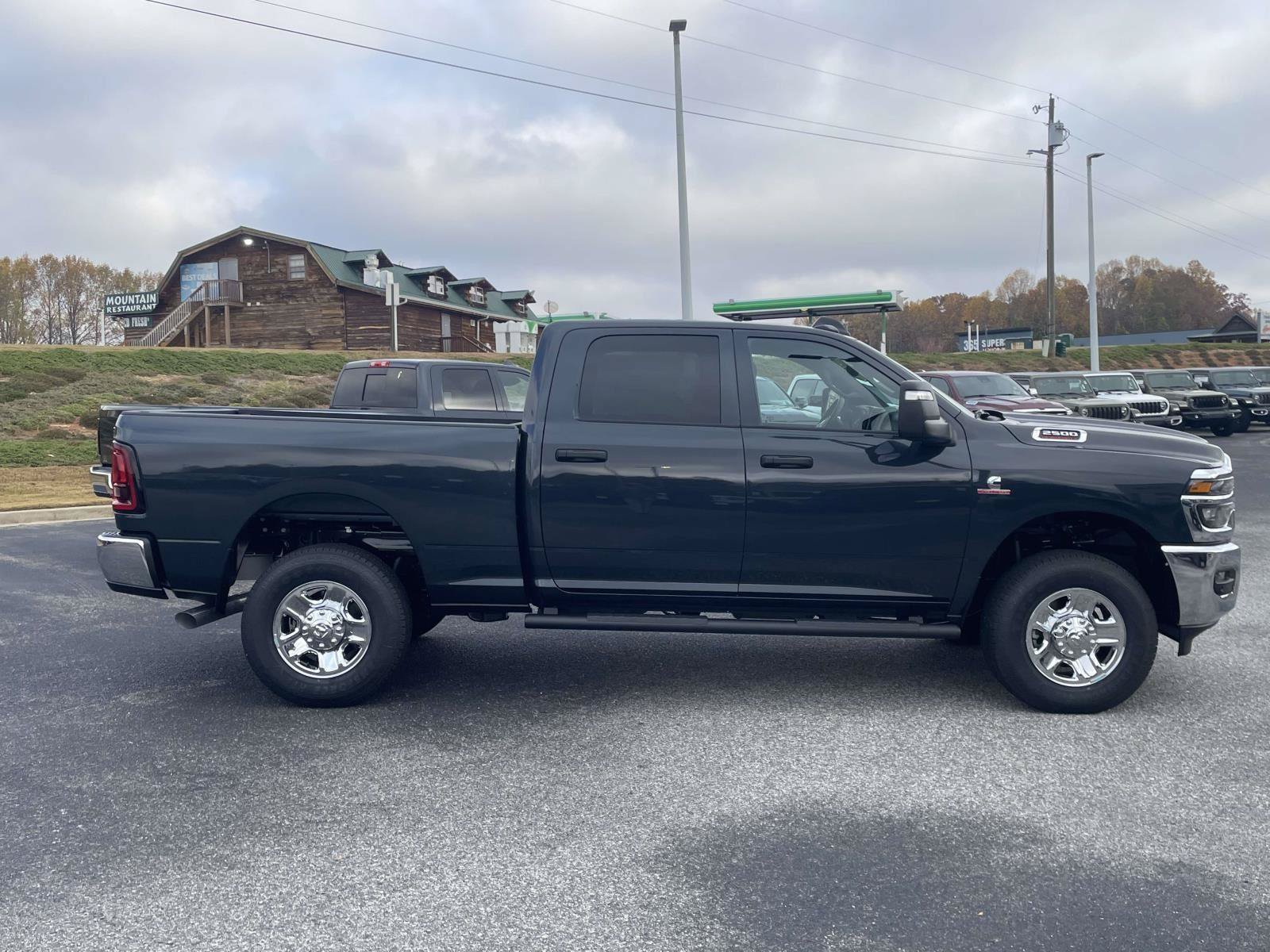 New 2026 RAM 2500 Tradesman AWD/4WD image 11