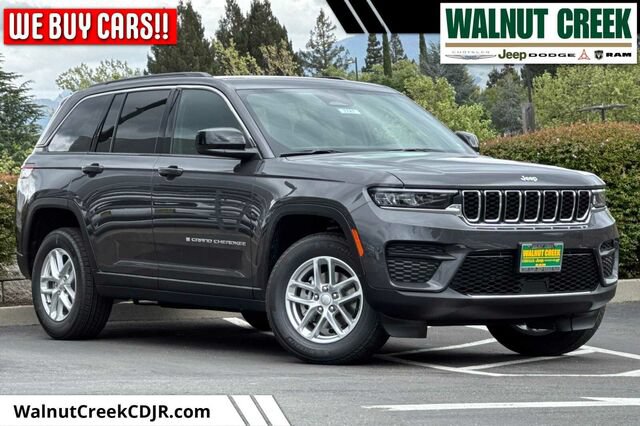 New 2026 Jeep Grand Cherokee Laredo X AWD/4WD image 1