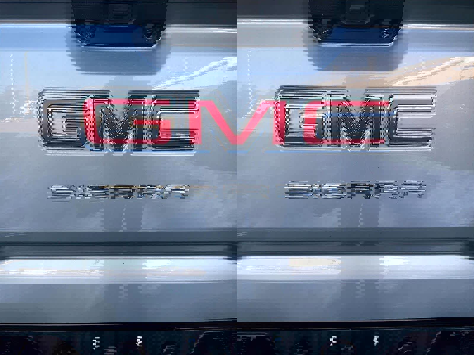 Used 2024 GMC Sierra 1500 Pro w/ Graphite Edition image 29