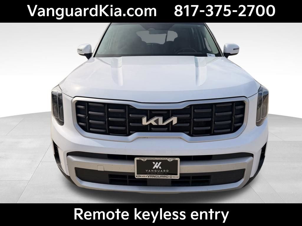 Certified 2025 Kia Telluride S image 7