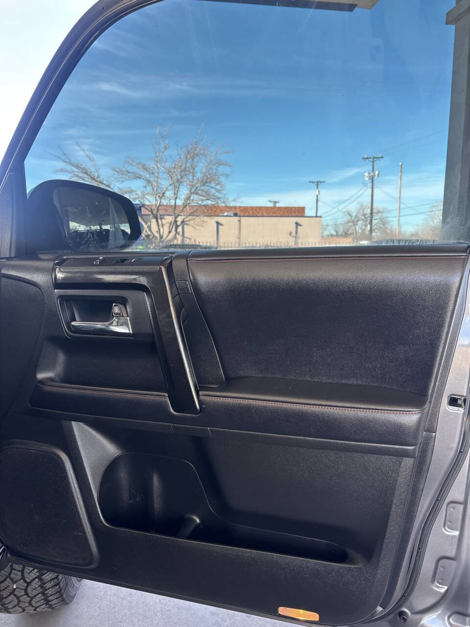 Used 2019 Toyota 4Runner 4WD image 16