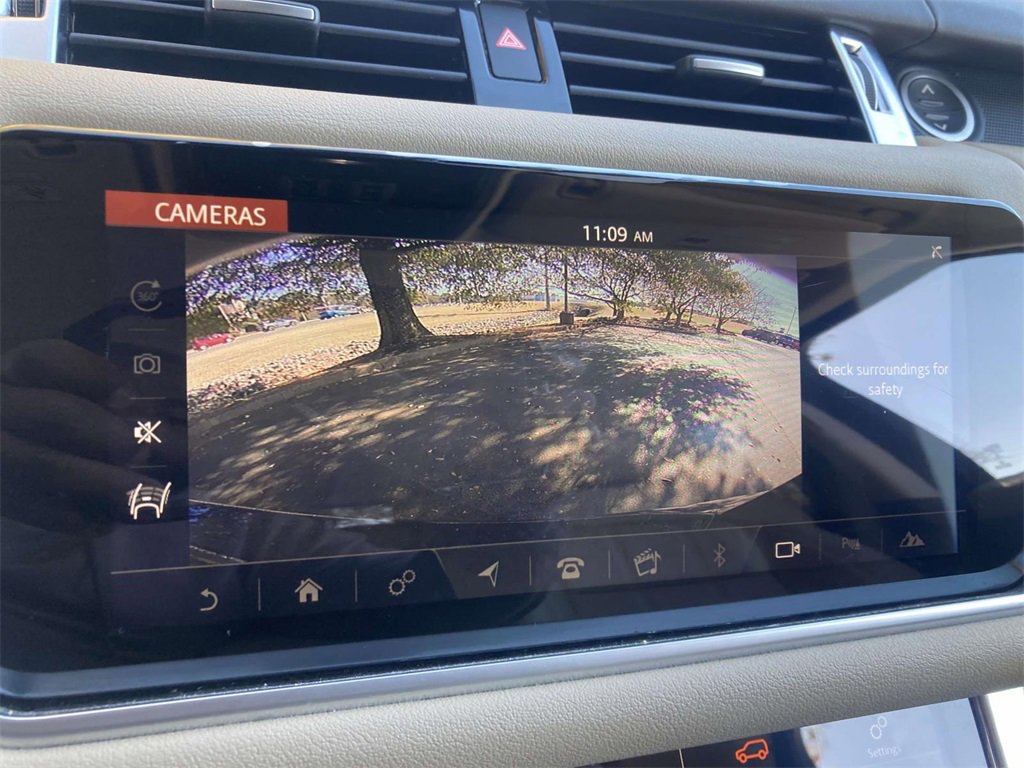 Used 2018 Land Rover Range Rover Sport HSE image 15