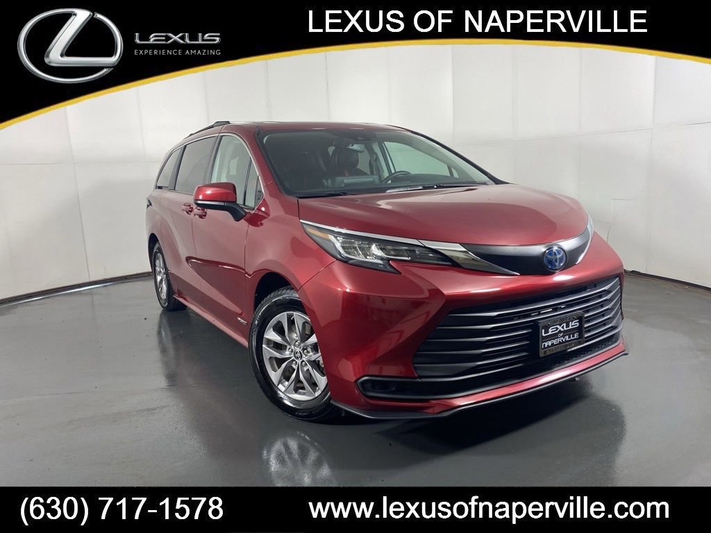 Used 2021 Toyota Sienna LE w/ LE Plus Package AWD/4WD image 1