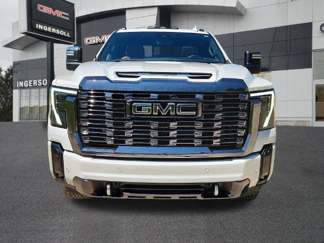 Used 2024 GMC Sierra 2500 Denali Ultimate AWD/4WD image 2
