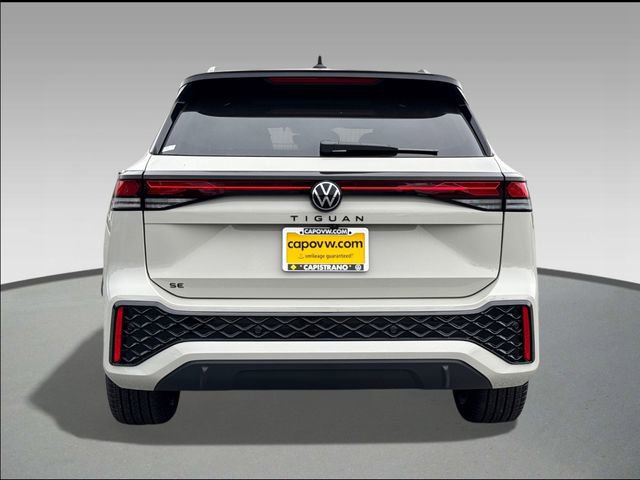 New 2026 Volkswagen Tiguan SE R-Line image 5