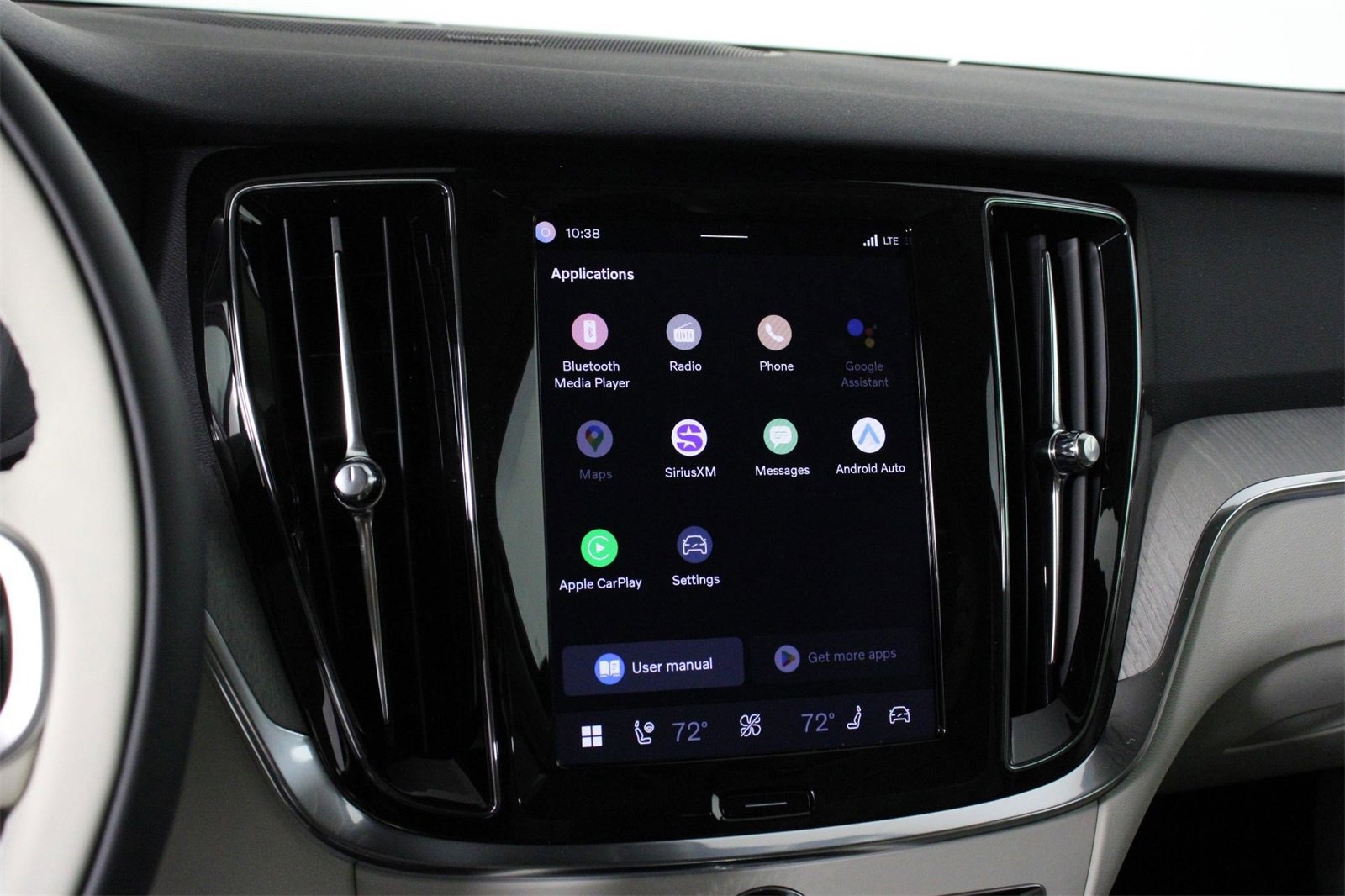 New 2026 Volvo V60 B5 Cross Country Plus w/ Climate Package image 6