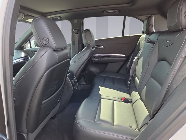 Certified 2023 Cadillac XT4 Luxury w/ Cold Weather Package AWD/4WD image 16