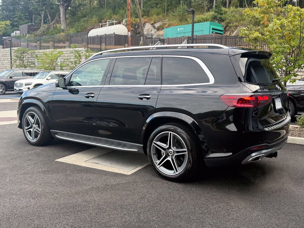 Certified 2026 Mercedes-Benz GLS 450 4MATIC image 4
