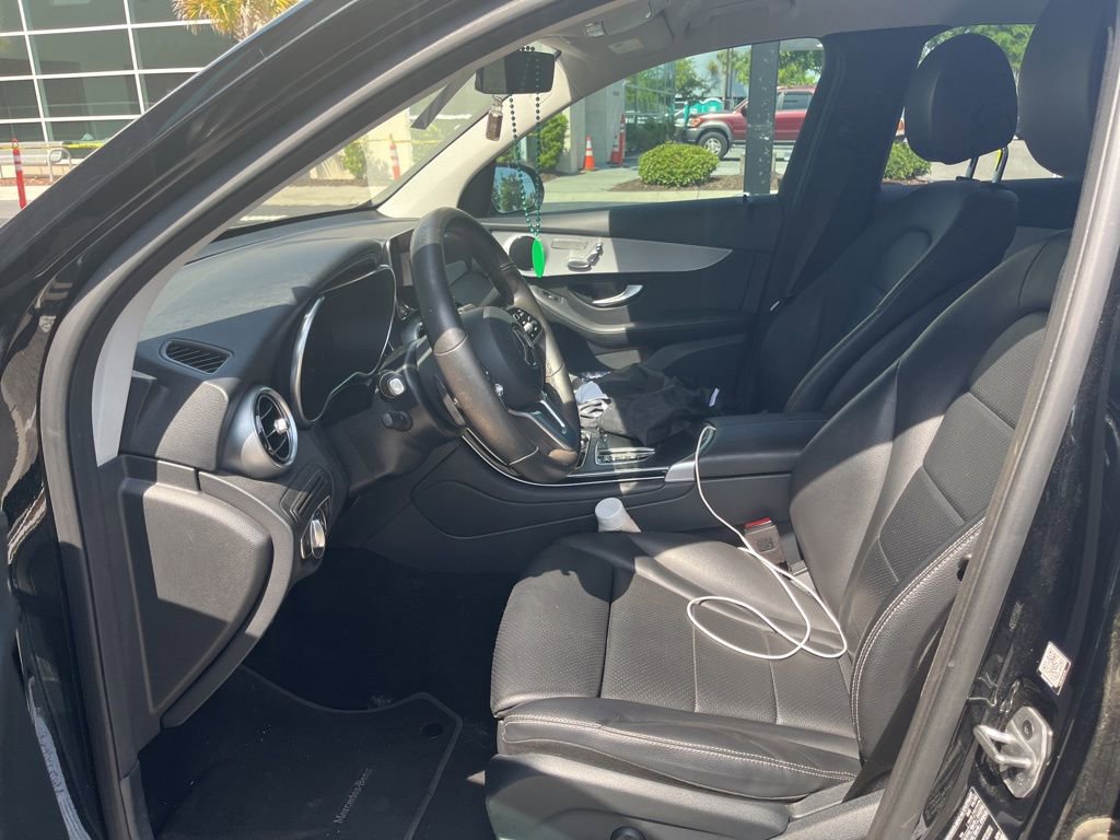 Certified 2022 Mercedes-Benz GLC 300 image 8